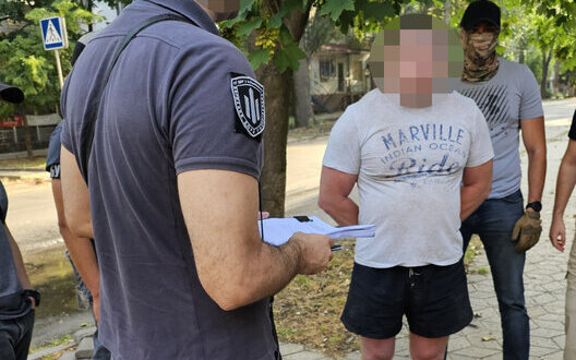 ����: censor.net