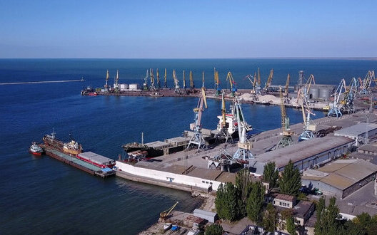 Российские оккупанты три месяца не выплачивают зарплату работникам Бердянского порта, - ЦНС
