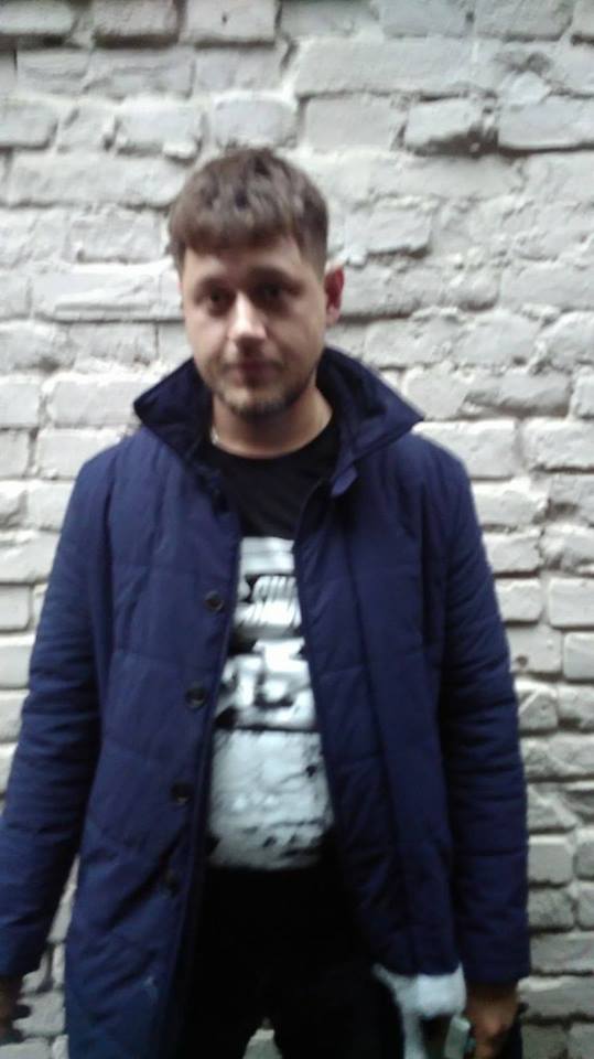 Более месяца в Киеве действовала банда, грабившая людей путем фиктивной аренды жилья. Граждан, опознавших мошенников, просят помочь следствию, - журналист 03