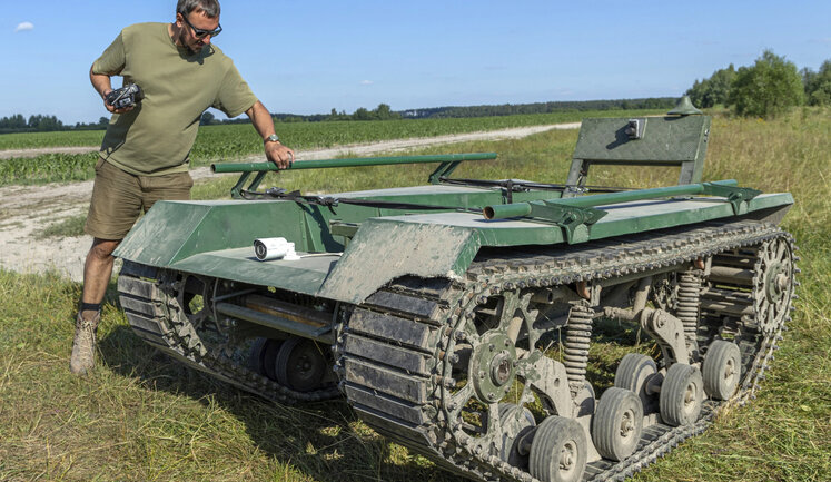 Українські бойові роботи Ratel H допущено до експлуатації в ЗСУ, - Федоров