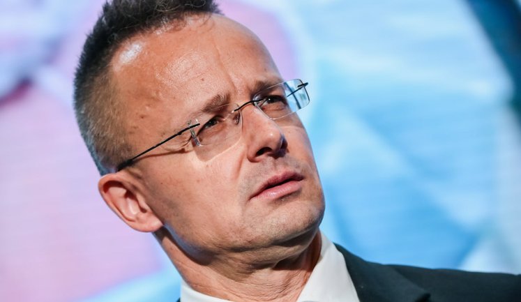 Сійярто: "Зеленський повністю втратив зв’язок із реальністю"