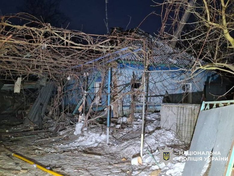 Ранковий удар по житлу на Чернігівщині: поранені 88-річна жінка та чоловік