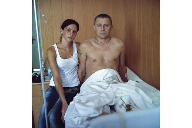 Проект українського фотографа Чекменьова зі знімками поранених воїнів зібрав близько $ 400000 для їх лікування і підтримки 20