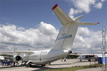 Самолет Ан-148. Фото Юрия Тимошенко, Цензор.НЕТ