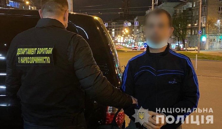 Виявлено транснаціональний канал поставки кокаїну через Україну на Близький Схід. Вилучено "товару" на 20 млн грн, - Нацполіція. ВIДЕО