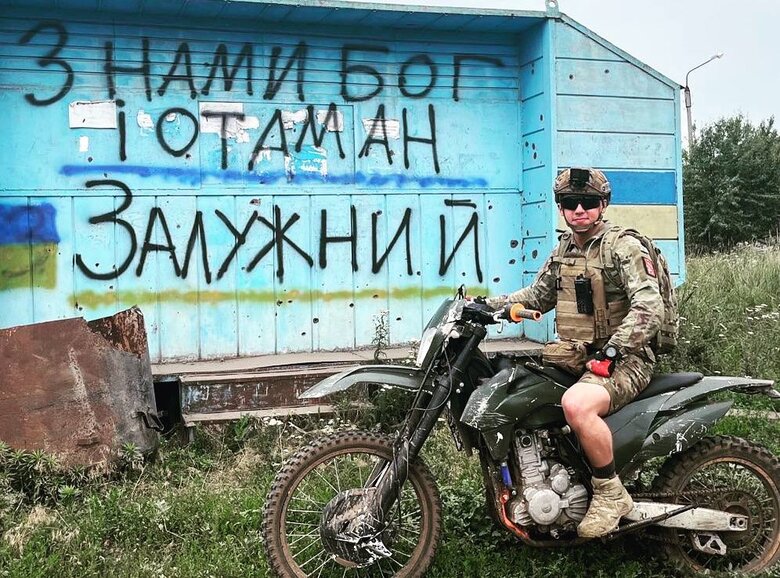 Аеророзвідник Андрій Скібін: Хочу звільнити Донбас, щоб позбирати свої втрачені Мавіки і повернути волонтерам, які їх купляли 04