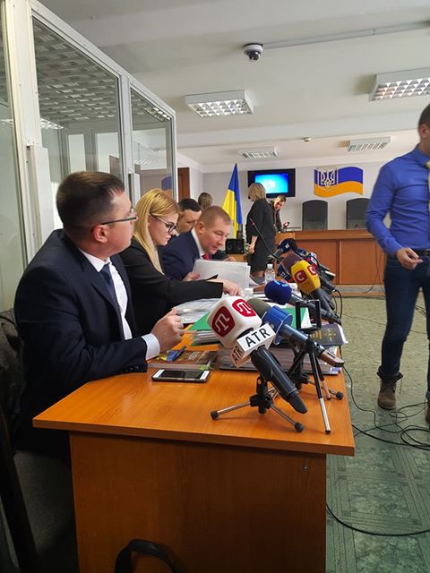 Суд над Януковичем: допит Порошенка та Єльченка. СТЕНОГРАМА ЗАСІДАННЯ 04