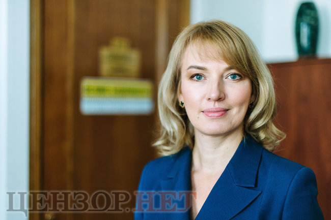 Нардеп СН Олена Шуляк: У довгобудах на 99,9% є корупція. Є історія, коли одну квартиру перепродавали 18 разів 01 Нардеп СН Олена Шуляк: У довгобудах на 99,9% є корупція. Є історія, коли одну квартиру перепродавали 18 разів 01