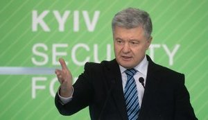 Зеленський несе персональну відповідальність за руйнування антикорупційної інфраструктури, – Порошенко