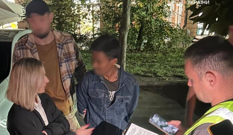 Незаконный въезд в Украину иностранцев под видом будущих студентов: в Киеве задержали организатора схемы