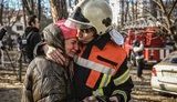 українці