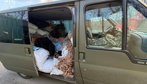 Маскировали мужчин в сетках: раскрыта схема переправки за границу, организованная капелланом. ФОТО