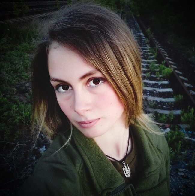 Аеророзвідник Аліна Косовська: Жінці важко на війні. Але коли я навчилася і почала робити те, що ніхто крім мене там не зробить, - все змінилося. Ніхто вже не згадує, що я жінка 02 Аеророзвідник Аліна Косовська: Жінці важко на війні. Але коли я навчилася і почала робити те, що ніхто крім мене там не зробить, - все змінилося. Ніхто вже не згадує, що я жінка 02