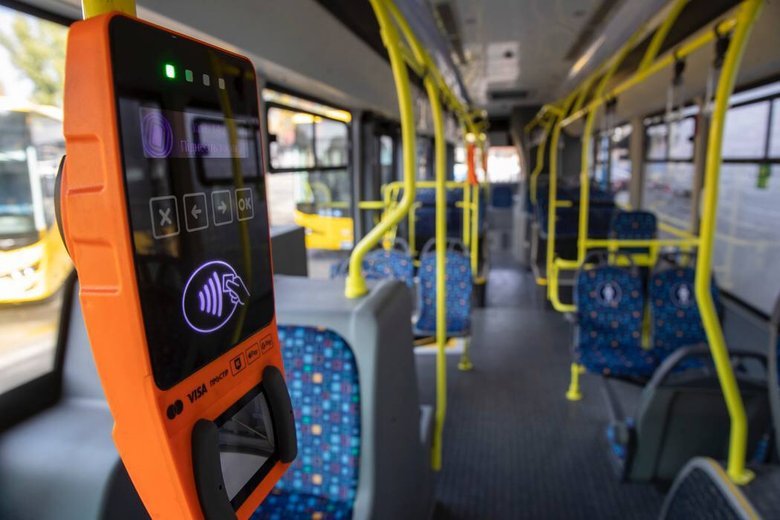 Київ отримав 30 нових автобусів за кошти ЄІБ