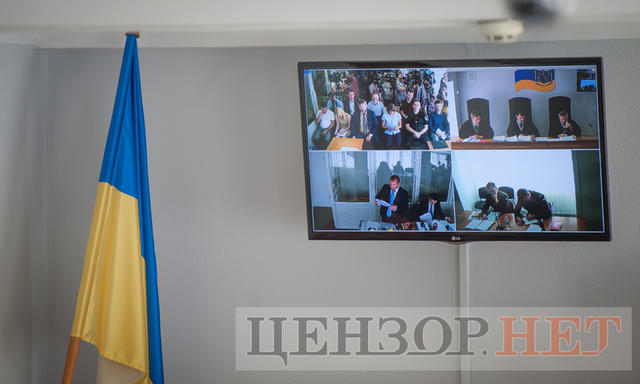 Суд по делу о госизмене Януковича. СТЕНОГРАММА ЗАСЕДАНИЯ 07