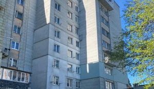Во Львове из окна восьмого этажа выпал двухлетний ребенок, - полиция