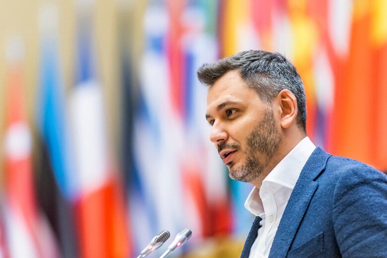 Слуга народу Єгор Чернєв: Ми склали іспит щодо використання HIMARS. Тому зараз говоримо про те, що ми уже дозріли до танків, літаків 07