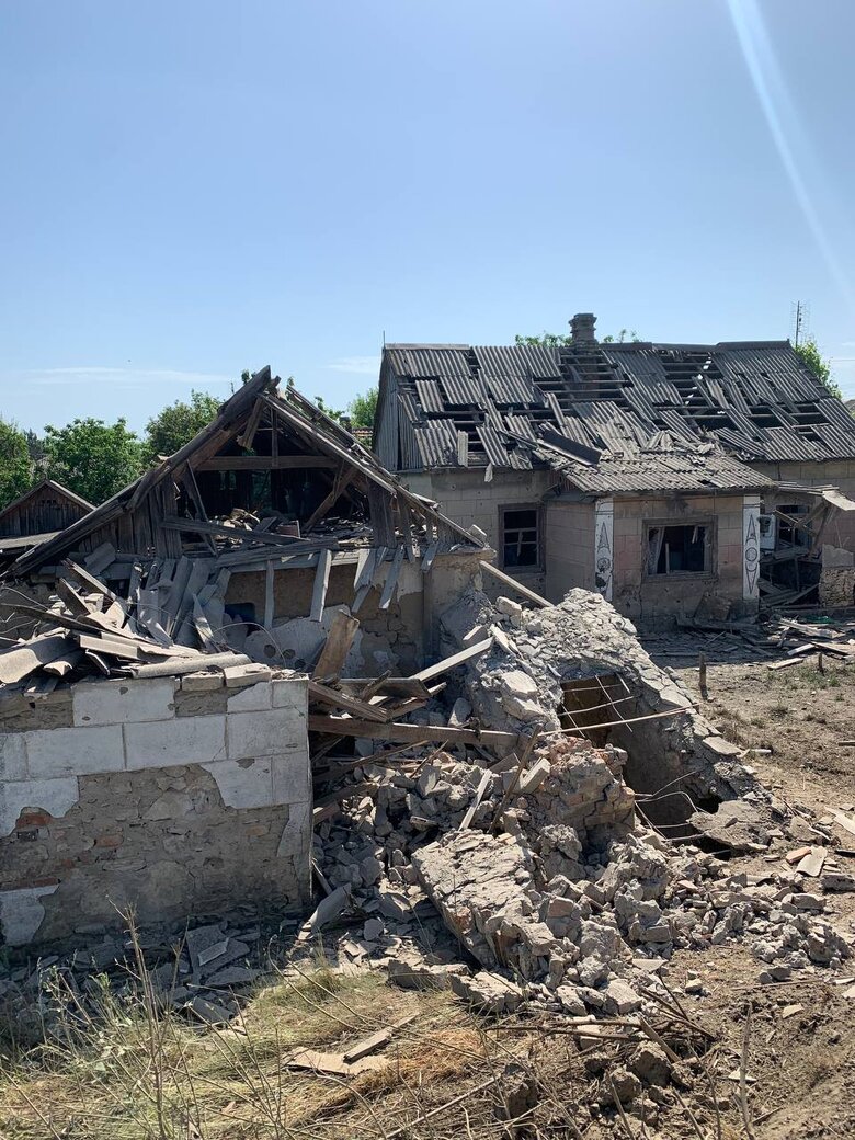 Occupiers deliberately destroy Komyshuvakha. Village is under constant fire - Zaporizhya RMA 03