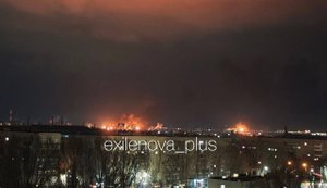 Атака дронів у Тольятті: уражено промислові підприємства. ВIДЕО