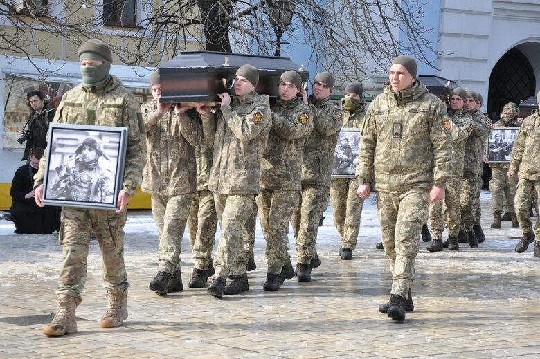 Із чотирма бійцями диверсійної групи Братства, які загинули на Брянщині в грудні 2022 року, попрощалися у Києві 34