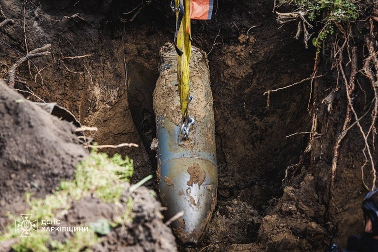 У Харкові на приватному подвір’ї знайшли та знешкодили авіабомбу