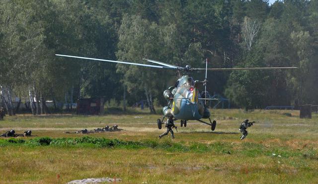 армия учения