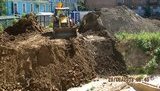 В центре Киева не смотря на запреты продолжают скандальную стройку: в Десятинный переулок вернулись экскаваторы. ФОТОрепортаж+ВИДЕО