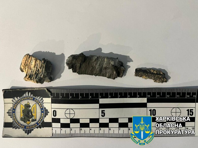 Последствия вражеских обстрелов Харьковщины: в Купянске артснаряд попал в жилой дом 03 Последствия вражеских обстрелов Харьковщины: в Купянске артснаряд попал в жилой дом 03