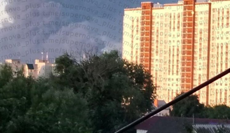 Drones attacked Saratov region: fire at oil refinery; infrastructure damage in Engels. VIDEO+PHOTOS