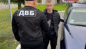 Намагалися підкупити прикордонників для виїзду за кордон: викрито чоловіків у трьох областях. ФОТОрепортаж