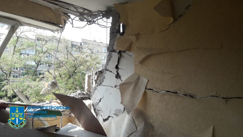 Последствия обстрела Никополя войсками РФ: Погибли 3 гражданских, ранены 7 человек, в том числе 13-летняя девочка 04 Последствия обстрела Никополя войсками РФ: Погибли 3 гражданских, ранены 7 человек, в том числе 13-летняя девочка 04