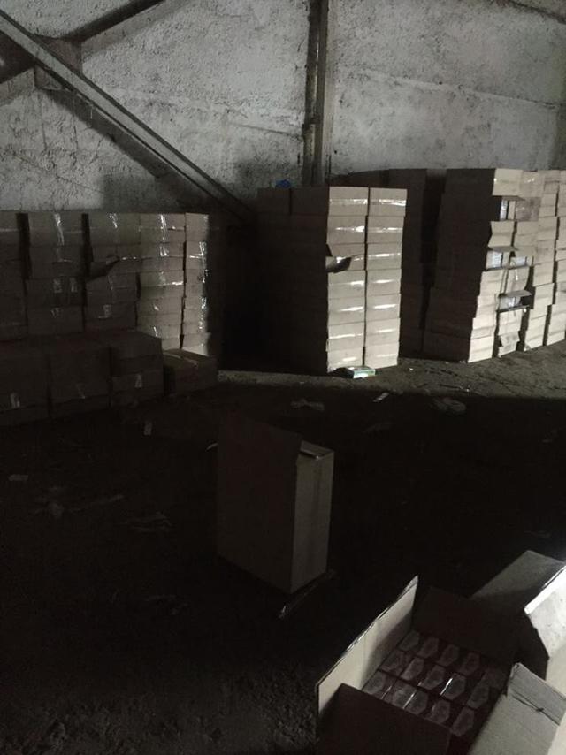 Налоговиками в Донецкой области перекрыт канал распространения фальсифицированных табачных изделий 01 Налоговиками в Донецкой области перекрыт канал распространения фальсифицированных табачных изделий 01