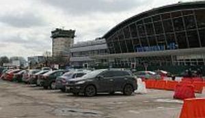 Депутаты набивают свои карманы с помощью незаконных парковок