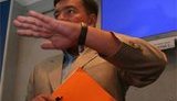 Большинство может открыть сессию Рады силовым методом или просто в другом помещении - Стецькив