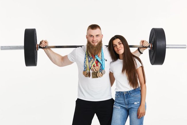 Знаю, что это хороший специалист, - депутат от СН не смог назвать фамилию премьера 04