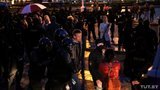 ОМОН блокував людей у костелі і затримав кількох учасників акції на площі Незалежності в Мінську. ВІДЕО+ФОТОрепортаж