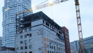 У Києві просять перевірити реконструкцію медцентру