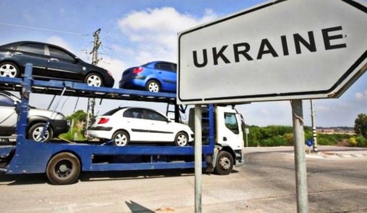 Таможня готова передать растаможивание автомобилей в "Дію", но с вопросом ответственности, - Мандзий