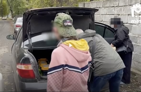 Росія передала під опіку родичу викрадену українську дівчинку з Донеччини