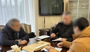 21 участник преступной организации предстанет перед судом за присвоение 80 миллионов гривен вкладчиков банка. ФОТОРЕПОРТАЖ