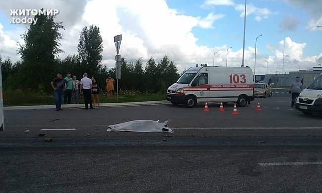 Fatal bus crash near Zhytomyr: 10 people killed, another 10 hospitalized 09 Fatal bus crash near Zhytomyr: 10 people killed, another 10 hospitalized 09