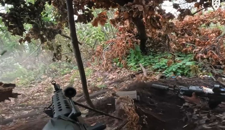 Бійці ССО заскочили зненацька та ліквідували трьох окупантів на замаскованій ворожій позиції. ВIДЕО