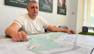 Пиарщика Зеленского Петрова устроил в НВМК директор учреждения Пронюткин, - Железняк. ВИДЕО