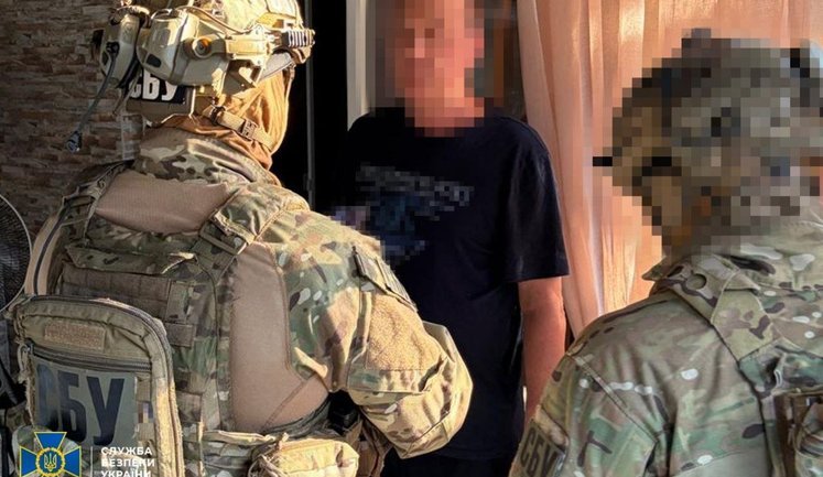 СБУ затримала на злочинній схемі заступника голови Одеської облради. ФОТОрепортаж
