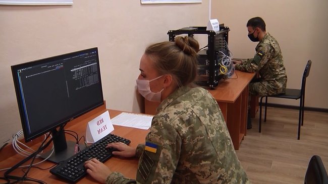 Навчальний кіберполігон відкрили в Житомирському військовому інституті 08