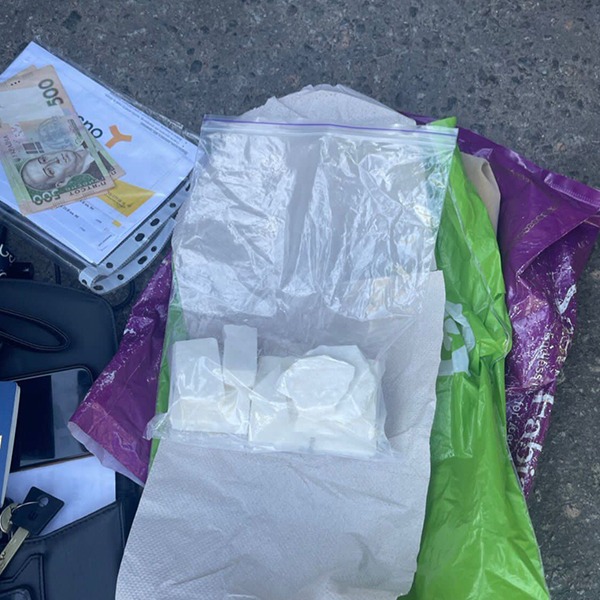 В Киеве задержан иностранец с 2 кг кокаина на 11 млн грн, - Офис генпрокурора 04 В Киеве задержан иностранец с 2 кг кокаина на 11 млн грн, - Офис генпрокурора 04