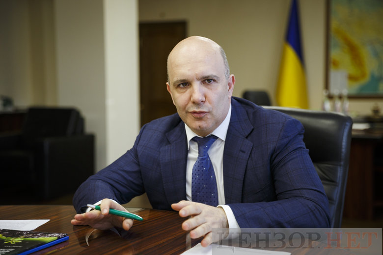 Міністр довкілля Роман Абрамовський: Мені дуже важко ставити якісь умови, тиснути. У мене шлях від умови до заяви дуже короткий 01