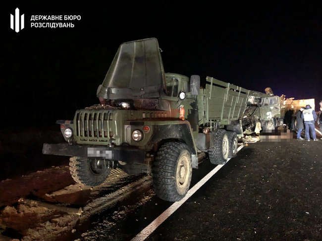 Смертельное ДТП на Херсонщине: ГБР сообщило о подозрении военнослужащему 01
