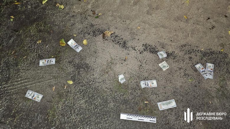 В Запорожье задержали двух чиновников ТЦК за взяточничество