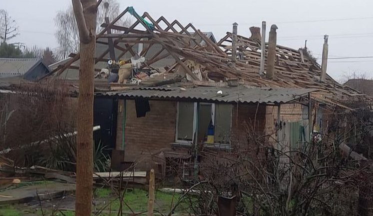 Враг обстрелял Днепропетровщину: повреждены дома и инфраструктура, двое пострадавших. ФОТОРЕПОРТАЖ